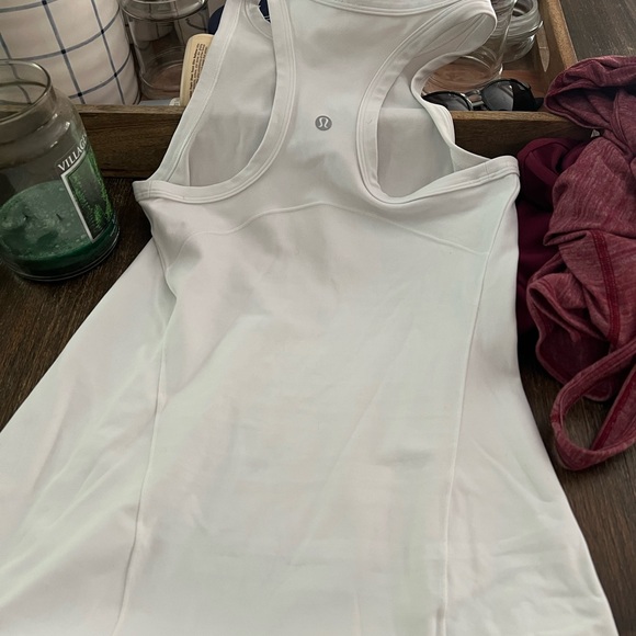 Lululemon White Tank Top - Picture 1 of 3